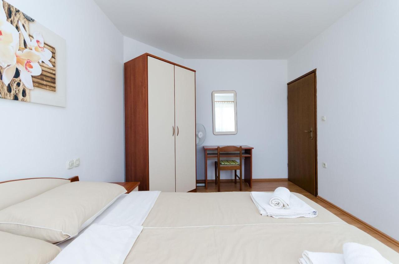 Apartments Marija P Lopar Exterior foto