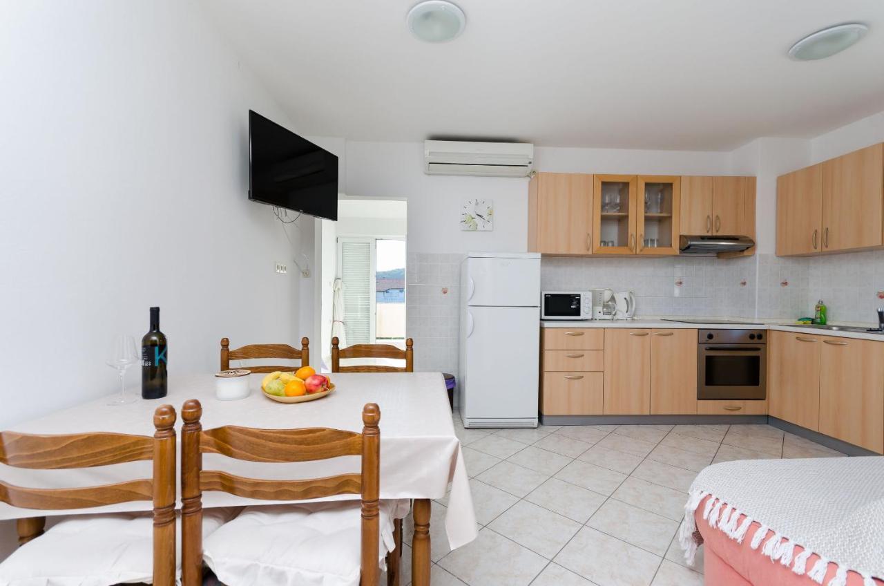 Apartments Marija P Lopar Exterior foto
