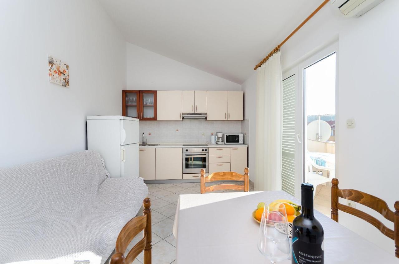 Apartments Marija P Lopar Exterior foto